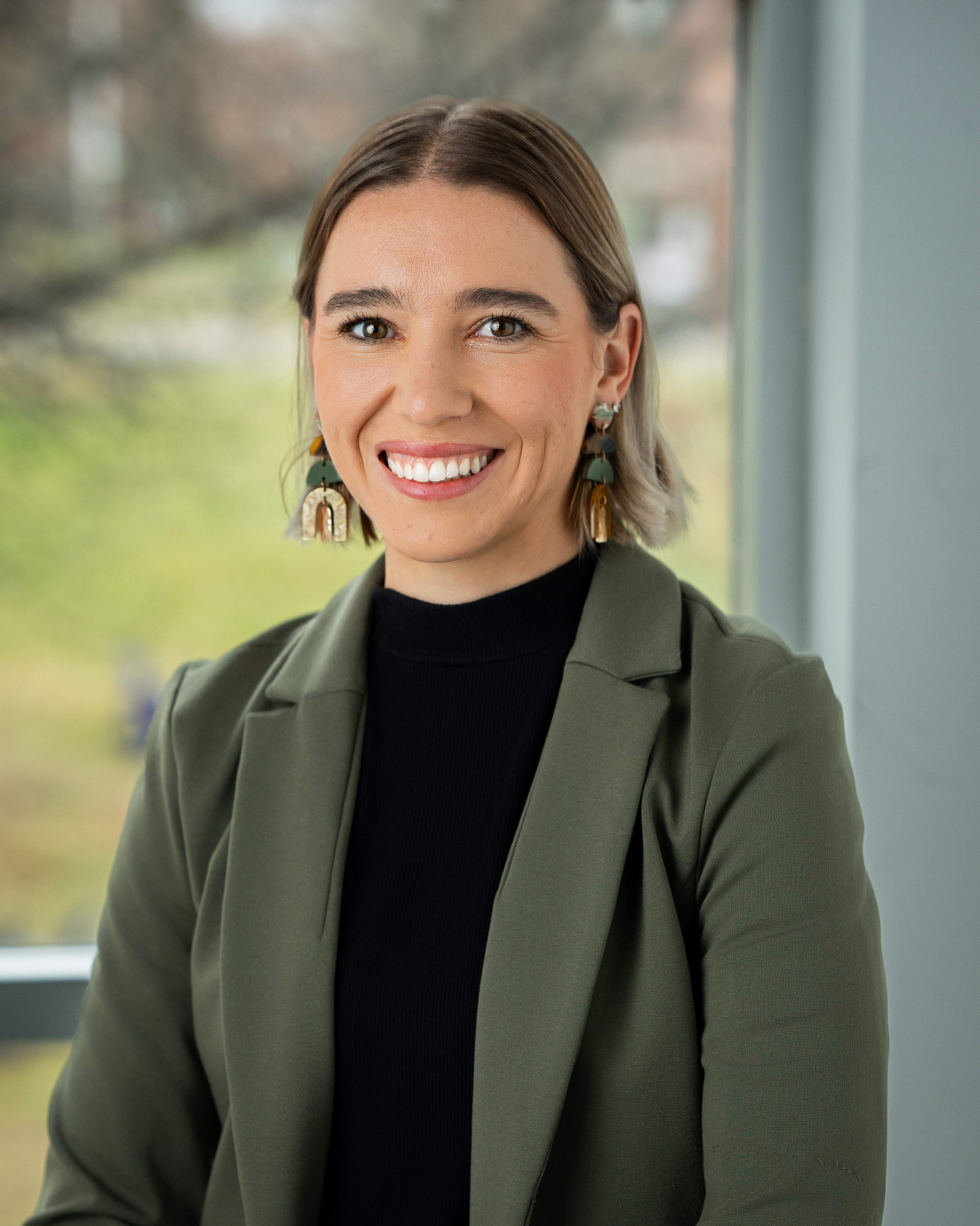 Sarah McGinnis, PhD a 2025 Award Recipients - CATE-ACFE